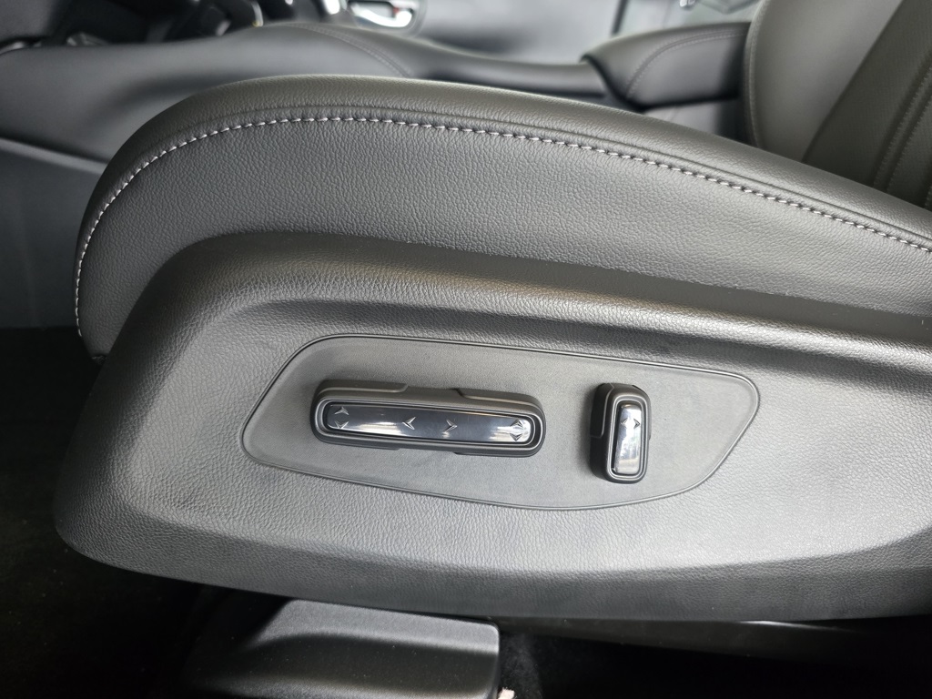 Thumbnail: 2026 Honda HR-V - 10