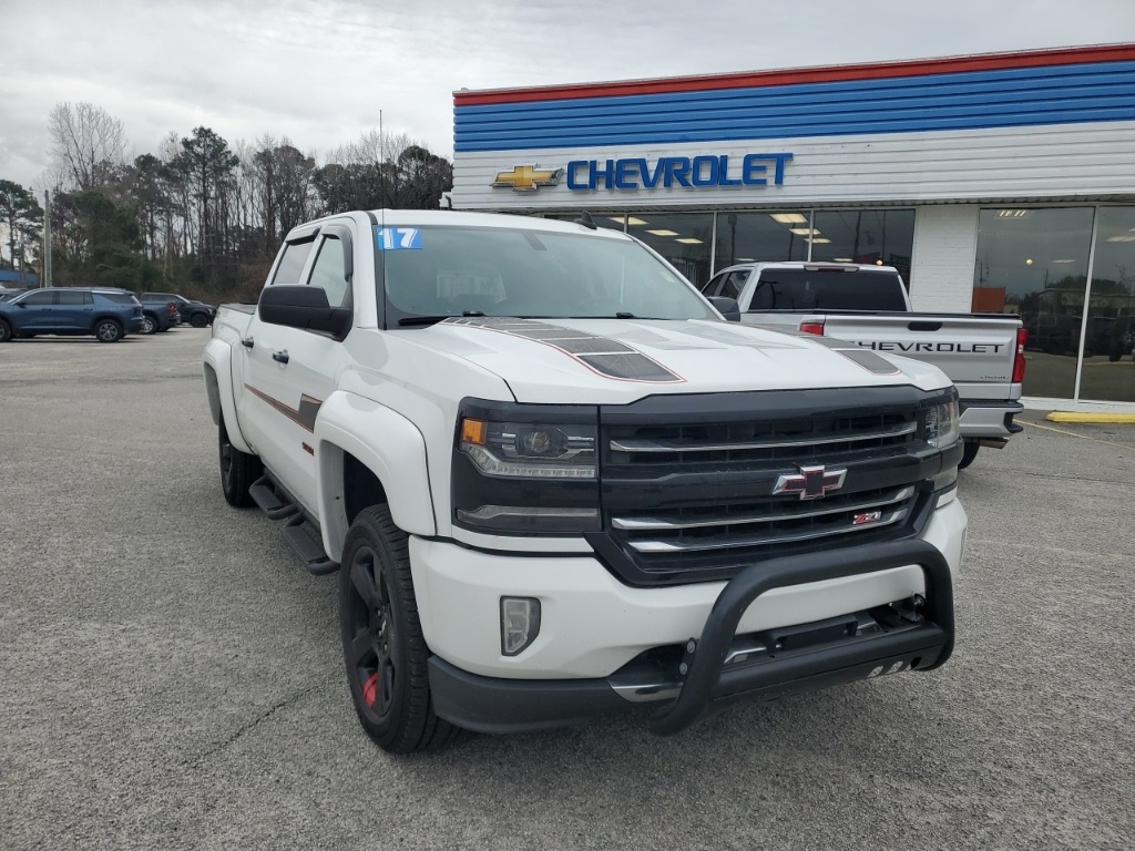 2017 Chevrolet Silverado 1500 LTZ Crew Cab 4WD