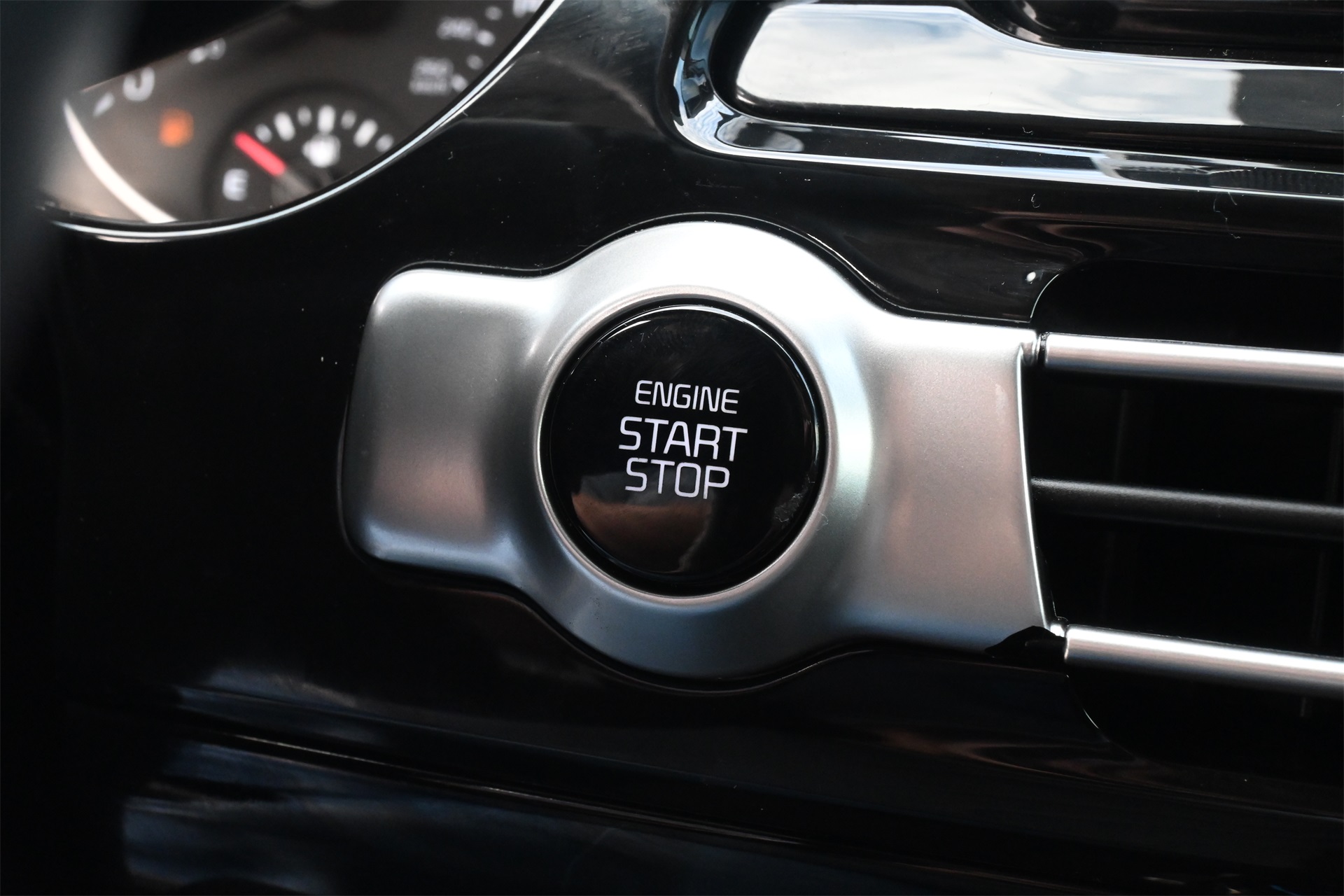 2023 Kia Seltos EX Gray at Bayshore Chrysler Jeep Dodge Ram