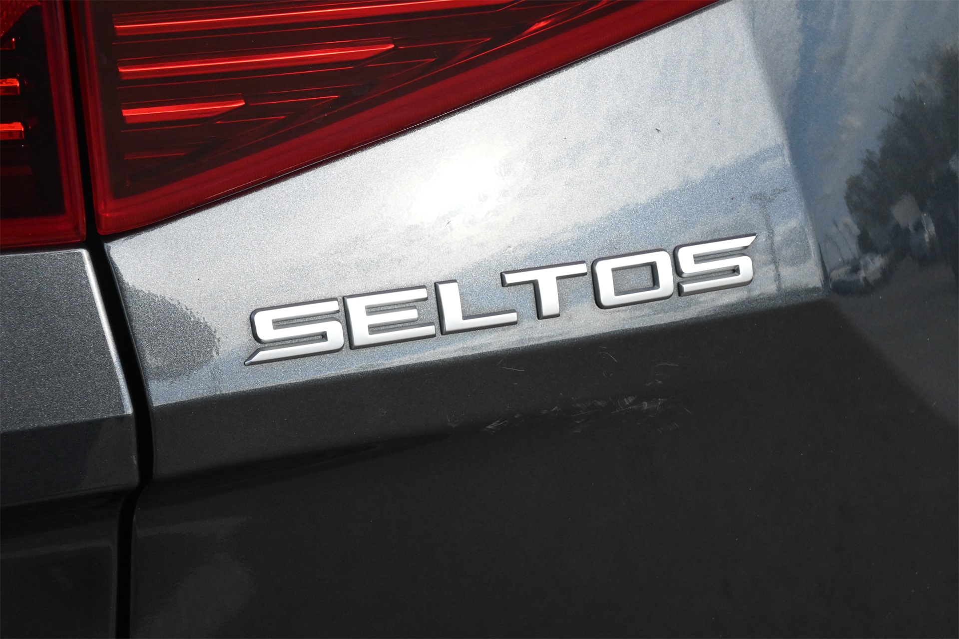 2023 Kia Seltos EX Gray at Bayshore Chrysler Jeep Dodge Ram