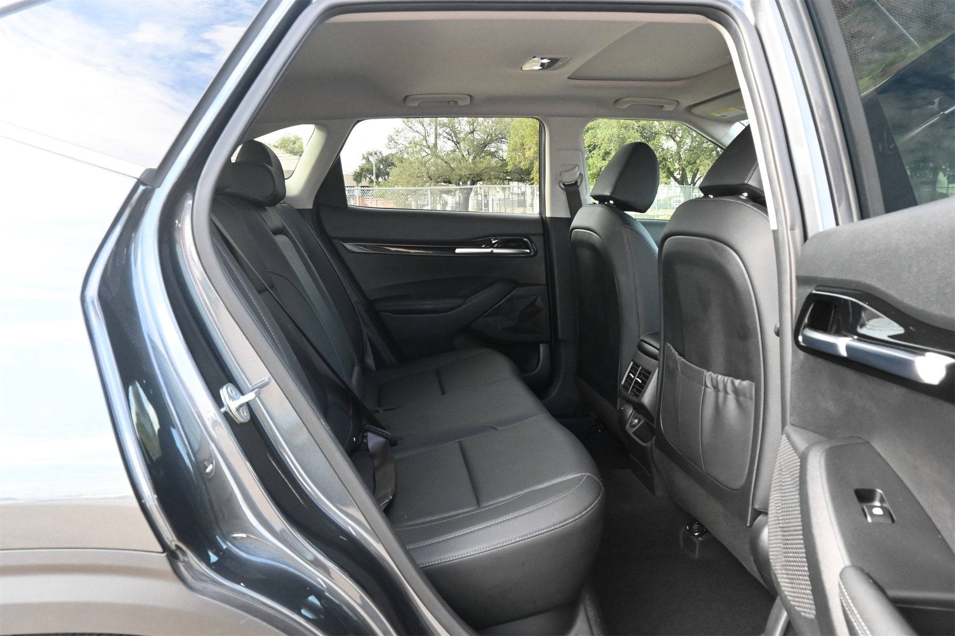 2023 Kia Seltos EX Gray at Bayshore Chrysler Jeep Dodge Ram