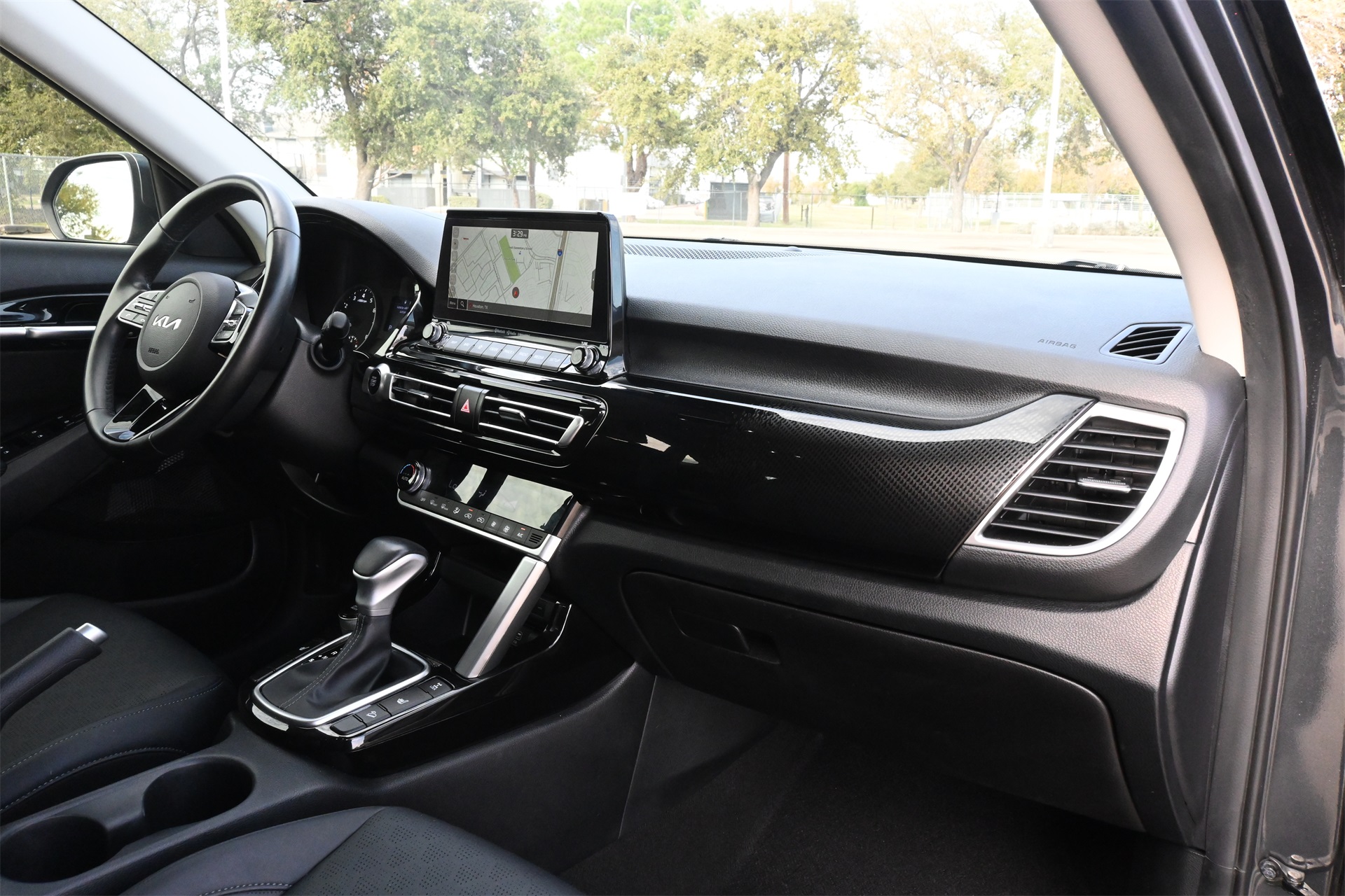 2023 Kia Seltos EX Gray at Bayshore Chrysler Jeep Dodge Ram