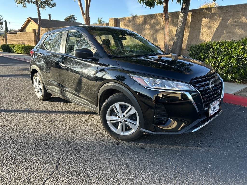 2024 Nissan Kicks S