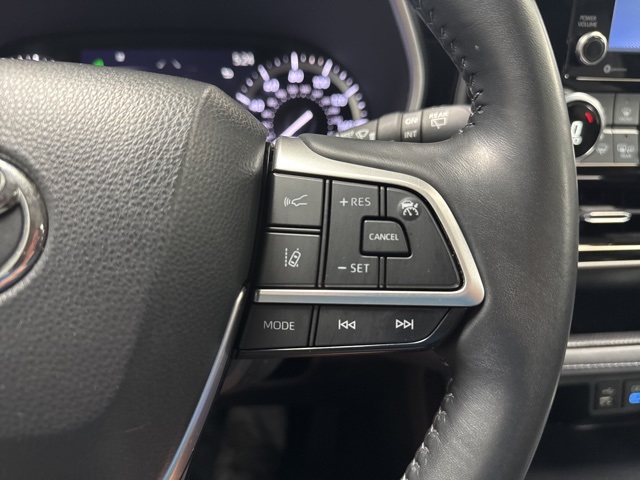 2022 Toyota Highlander XLE for sale at Don Sitts Auto Group