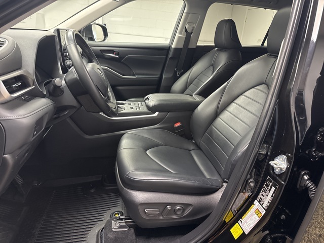 2022 Toyota Highlander XLE for sale at Don Sitts Auto Group