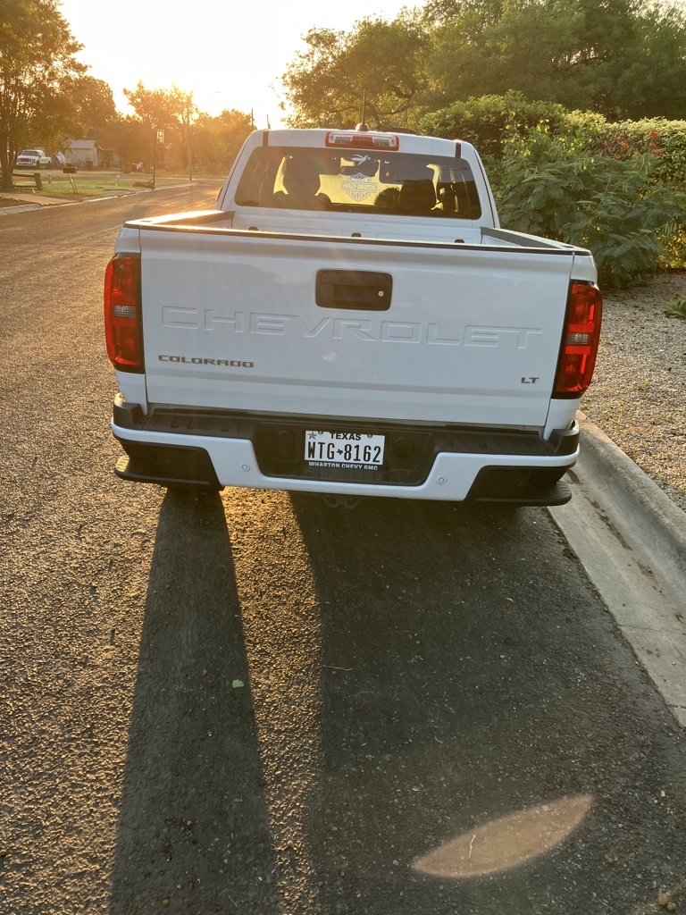 2022 Chevrolet Colorado LT - 3