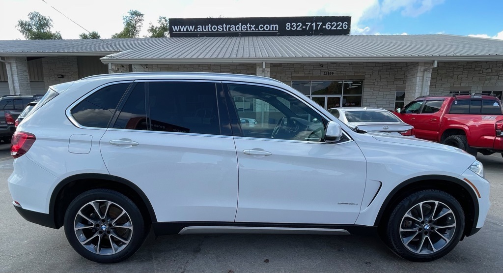 2017 BMW X5 sDrive35i White at Joe Myers Mazda Kia
