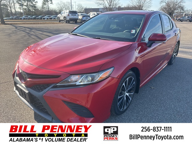 2019 Toyota Camry SE FWD