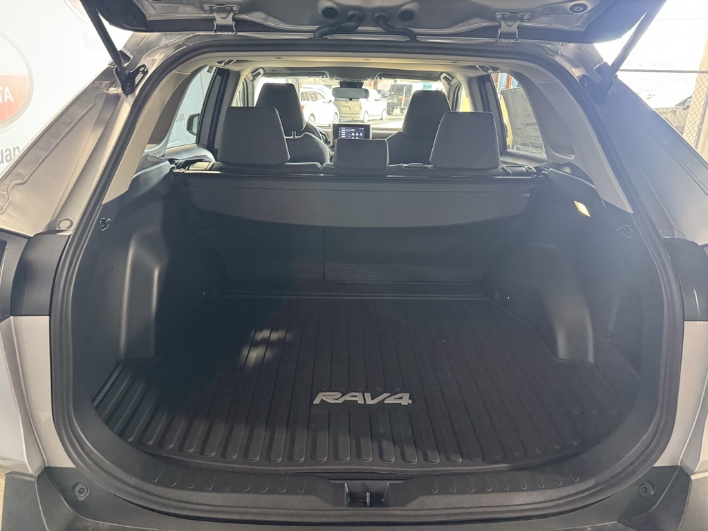 New Car 2025 Toyota Rav4  Xle For Sale Under $40,000 In San Juan, Puerto Rico