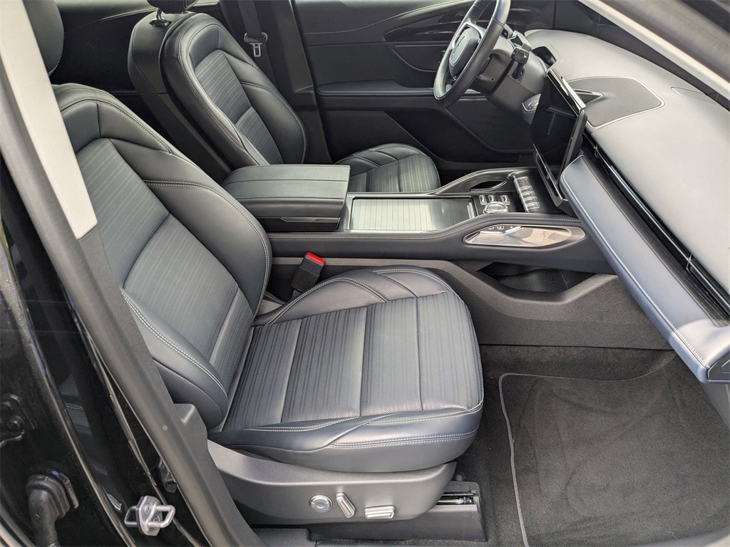 Used 2024 Lincoln Nautilus For Sale in Findlay, OH