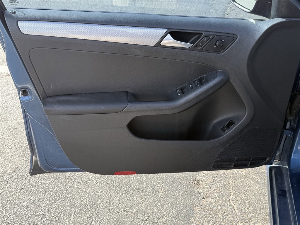 2015 Volkswagen Jetta 1.8T SE  at DeMontrond Automotive Group