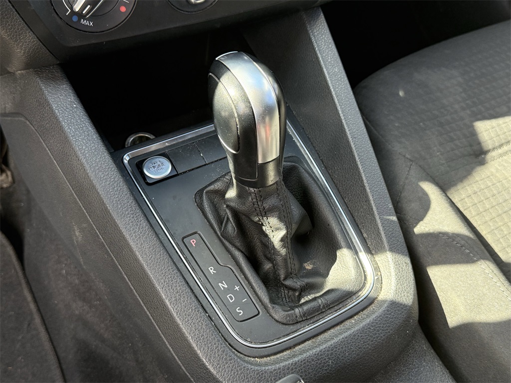 2015 Volkswagen Jetta 1.8T SE  at DeMontrond Automotive Group