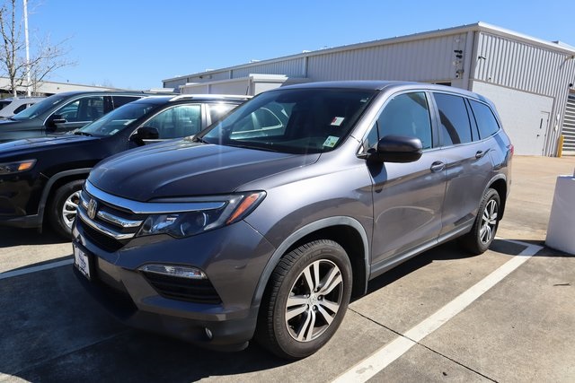 2017 Honda Pilot EX-L AWD with Honda Sensing