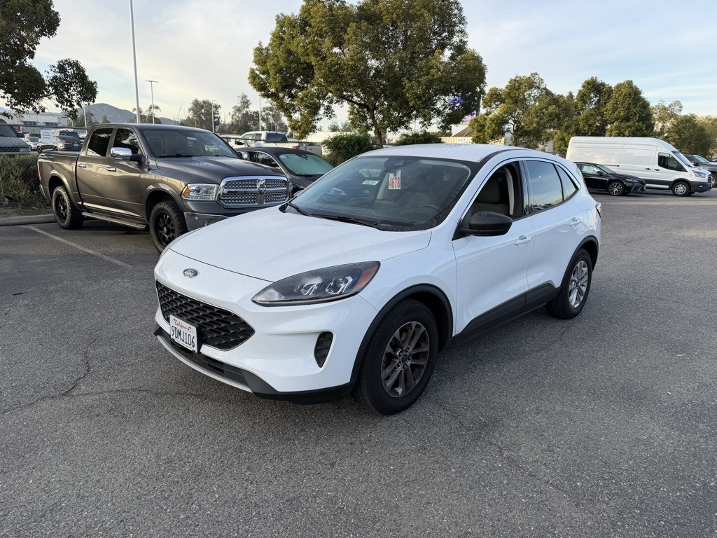 2022 Ford Escape SE FWD
