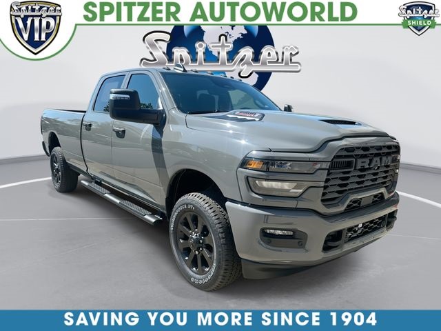Ceramic Gray Clearcoat 2026 RAM 2500 Tradesman Crew Cab LB 4WD Pickup Truck Four-Wheel Drive 8-Speed Automatic