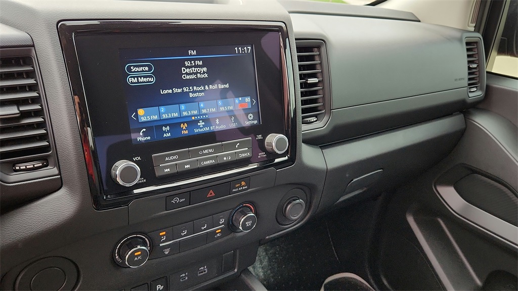 2024 Nissan Frontier