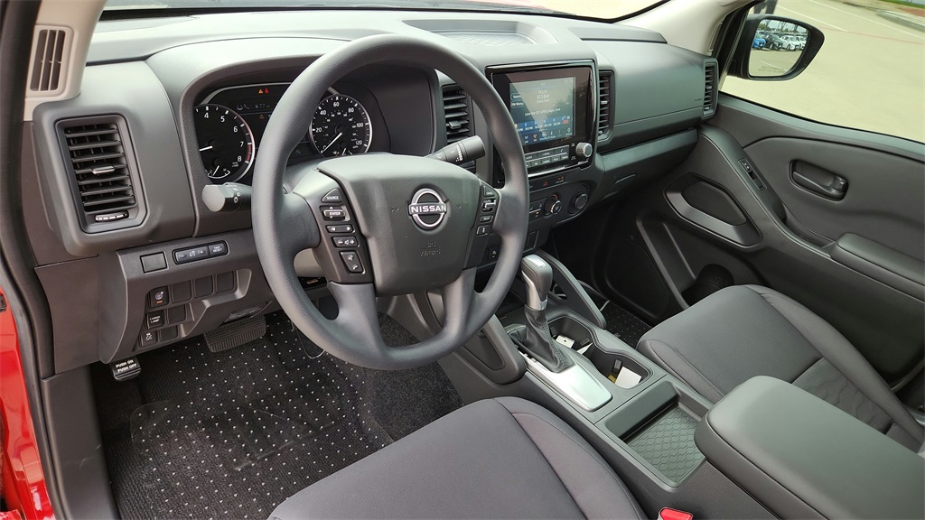 2024 Nissan Frontier