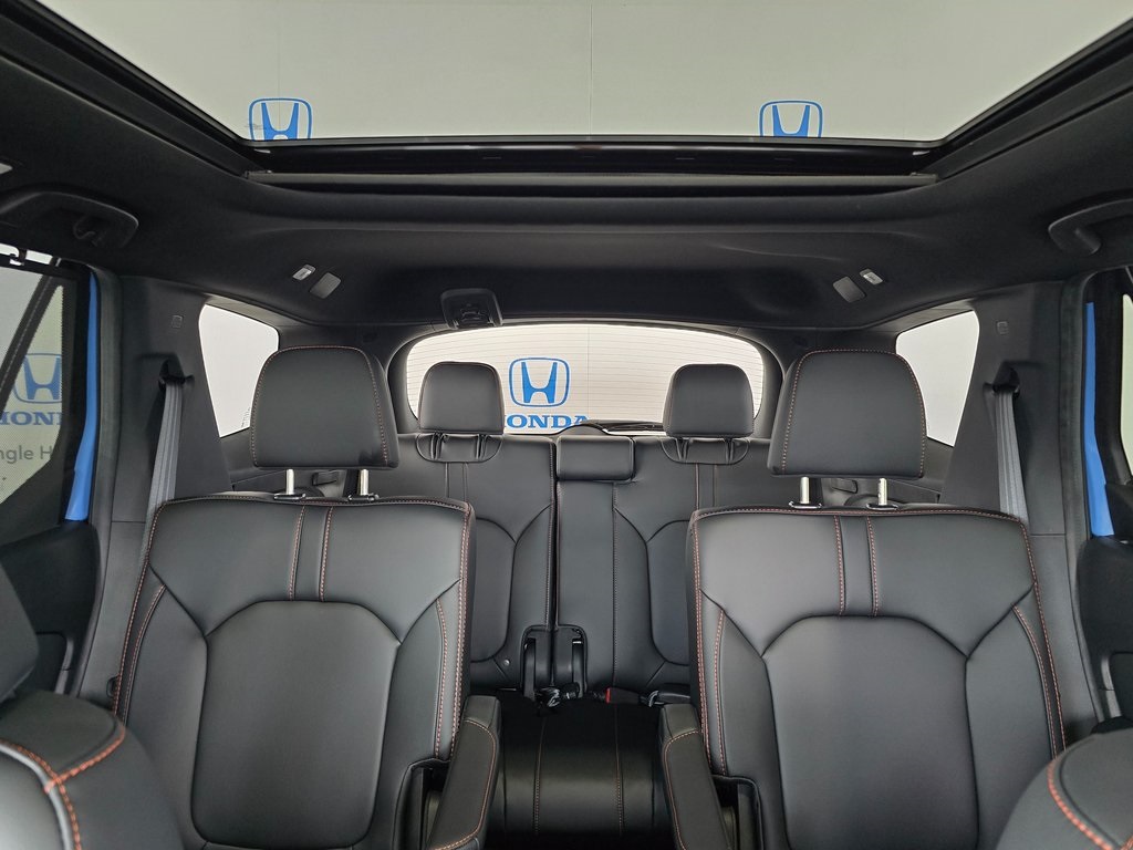 Thumbnail: 2025 Honda Pilot - 28