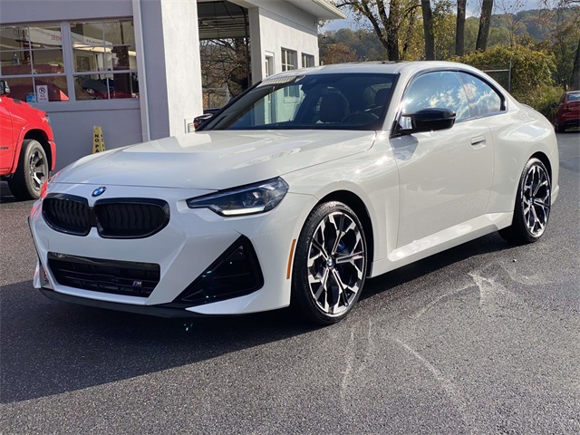 2025 BMW 2 Series M240i Coupe xDrive