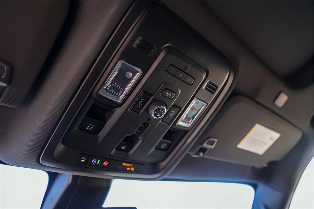 Used Car 2021 Gmc Yukon Xl  Slt For Sale Under $50,000 In Austin, Texas