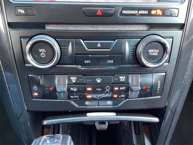 Used Car 2017 Ford Explorer  Xlt For Sale In San Antonio, Texas