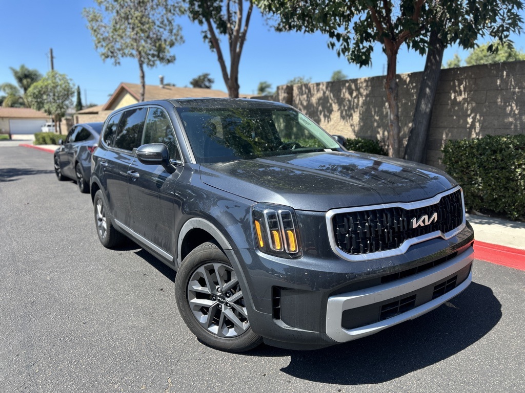 2024 Kia Telluride LX