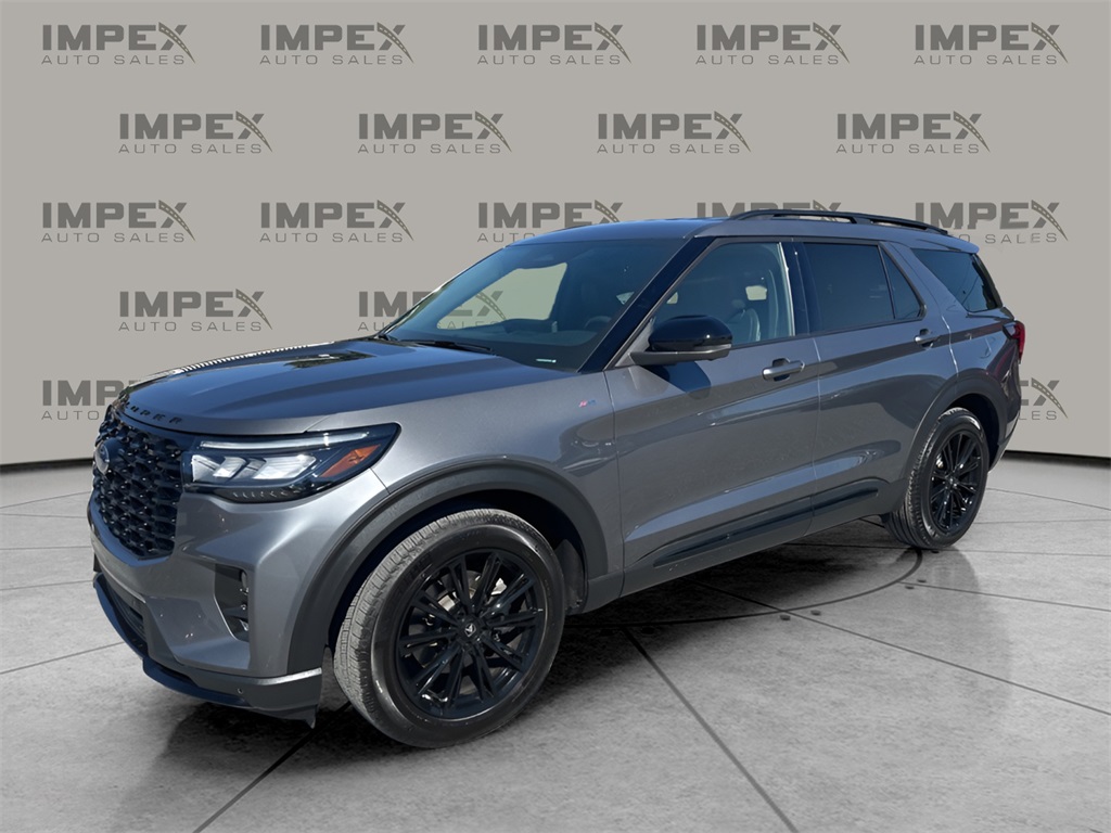 2025 Ford Explorer ST-Line's photo