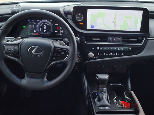 2025 Lexus ES 300h - 9