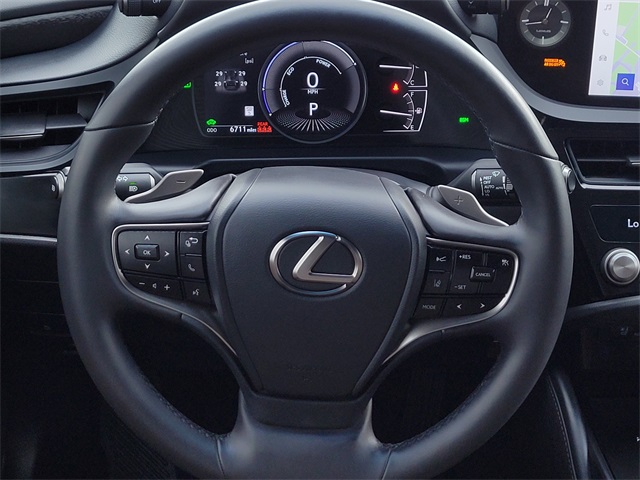 2025 Lexus ES 300h - 10