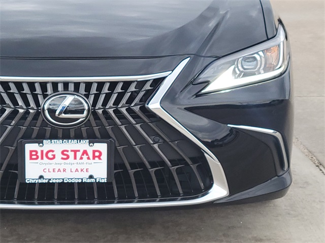 2025 Lexus ES 300h - 7