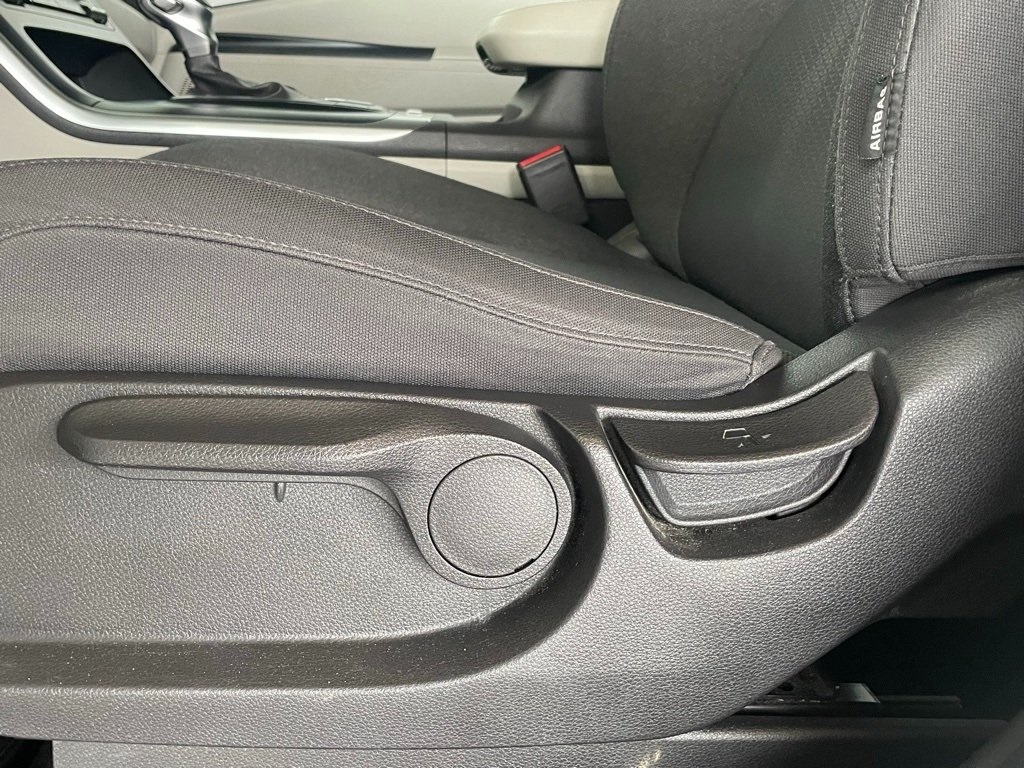 Thumbnail: 2024 Kia Carnival - 10