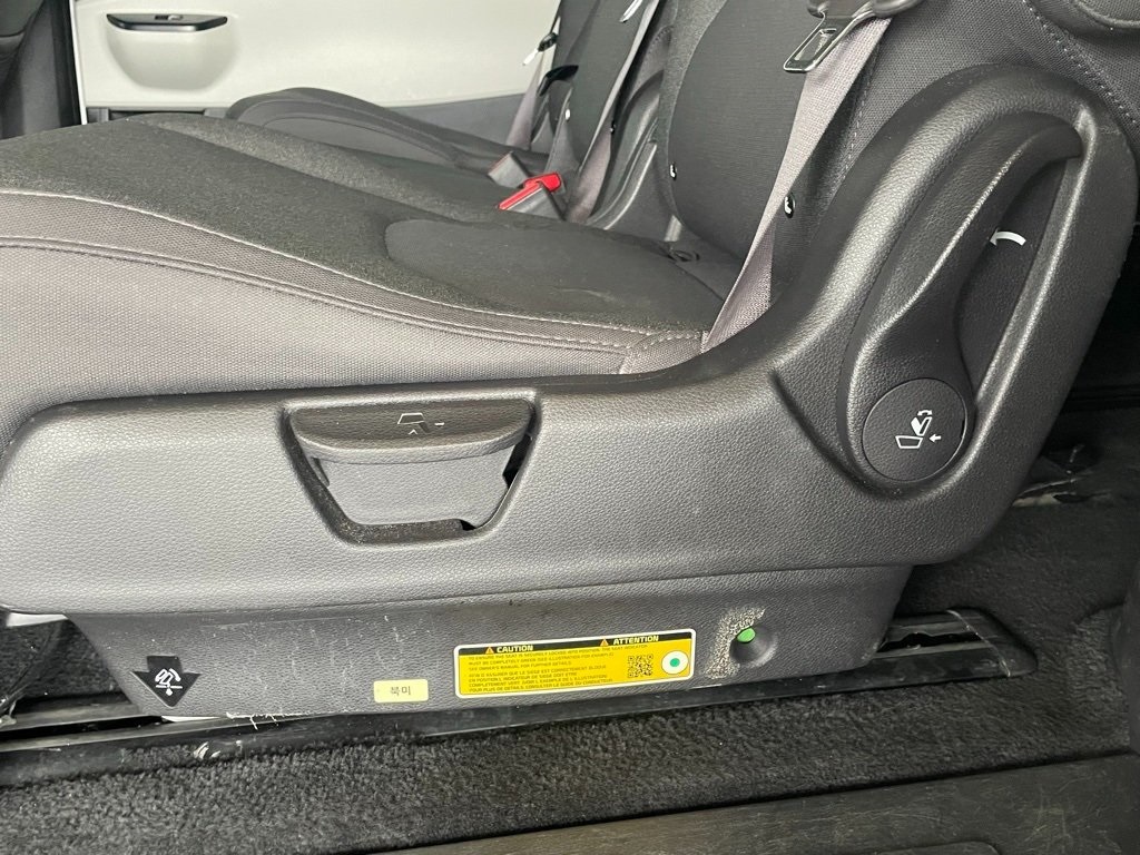 Thumbnail: 2024 Kia Carnival - 16