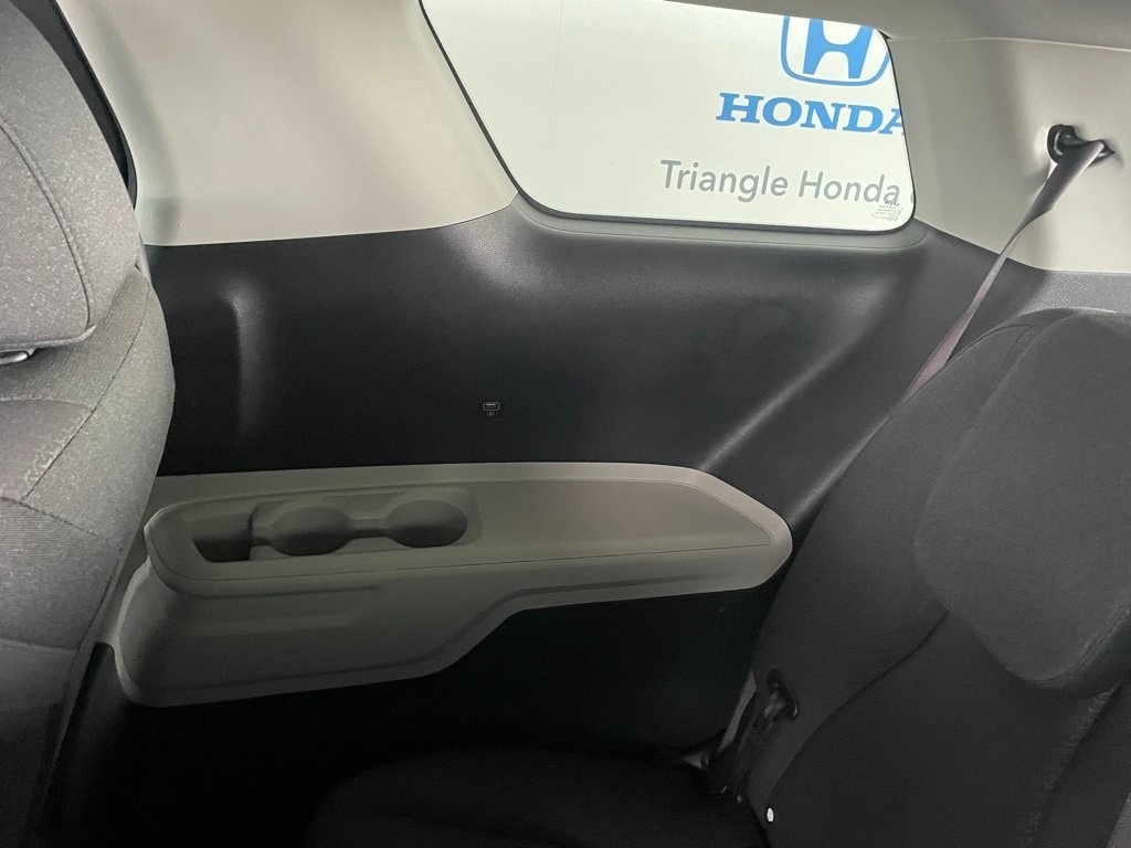 Thumbnail: 2024 Kia Carnival - 22