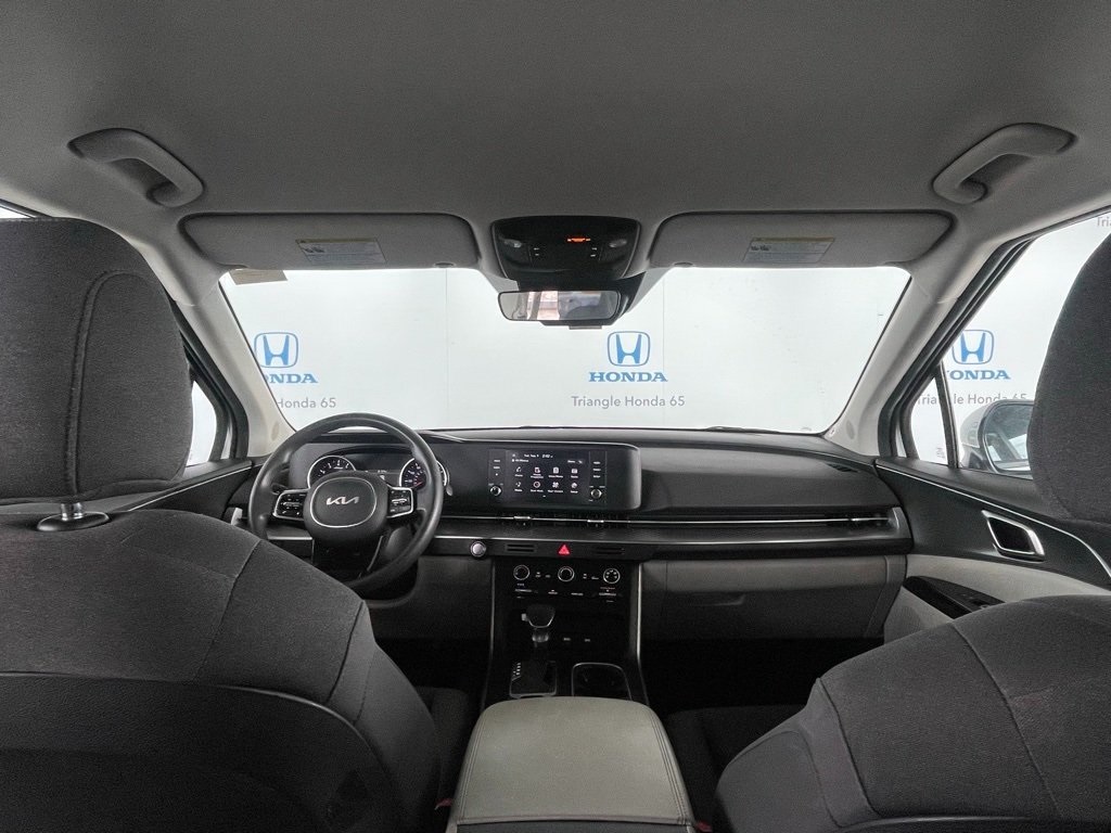 Thumbnail: 2024 Kia Carnival - 8