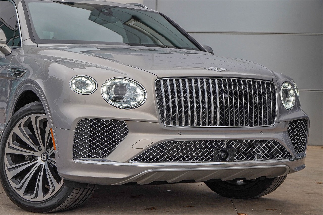 Used Car 2024 Bentley Bentayga Ewb  Azure For Sale Under $200,000 In Austin, Texas