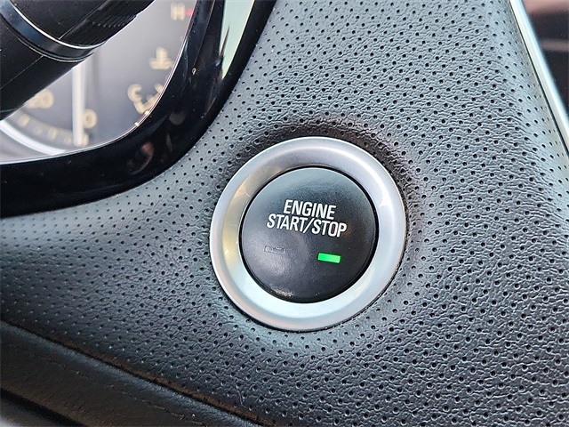 Used Car 2021 Cadillac Xt5  Luxury For Sale Under $25,000 In Plainview, Texas