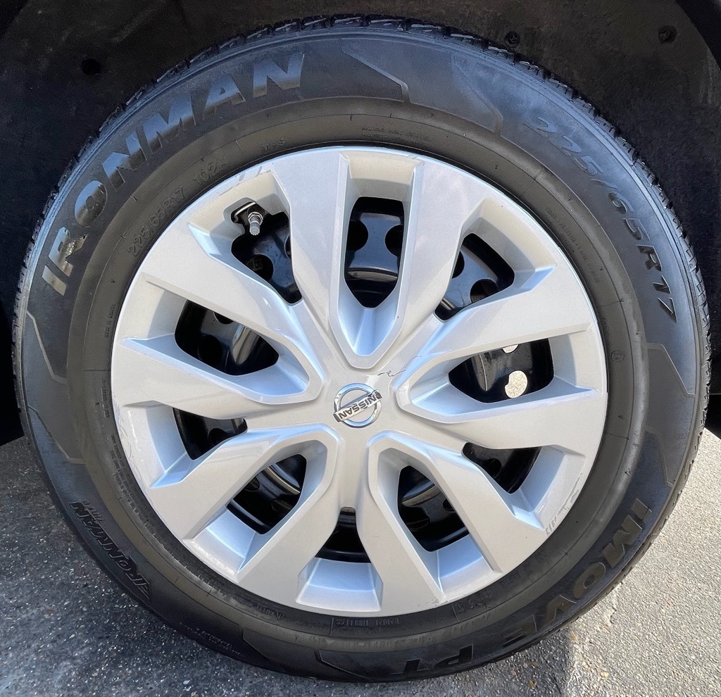 2016 Nissan Rogue S Blue at Autostrade