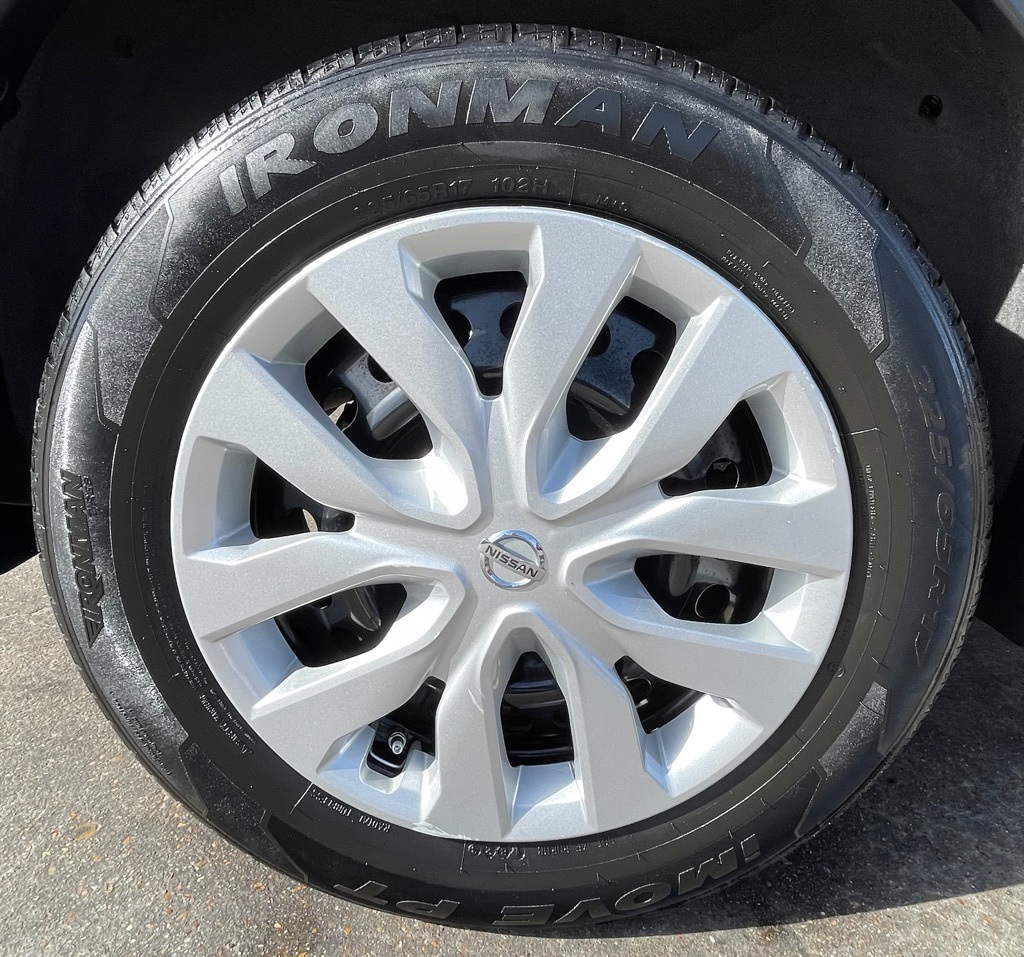 2016 Nissan Rogue S Blue at Autostrade