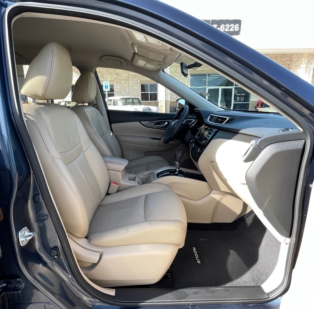 2016 Nissan Rogue S Blue at Autostrade