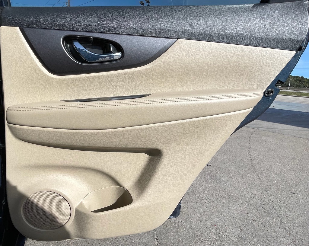 2016 Nissan Rogue S Blue at Autostrade