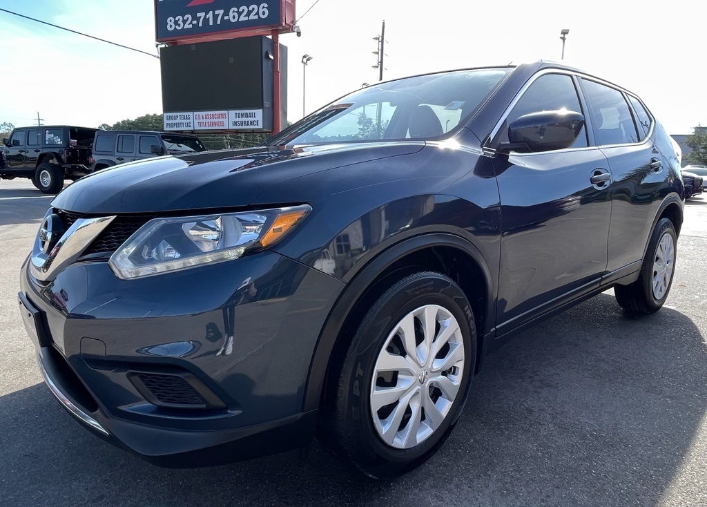 2016 Nissan Rogue S Blue at Autostrade