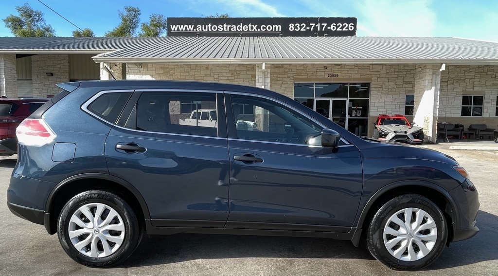 2016 Nissan Rogue S Blue at Autostrade