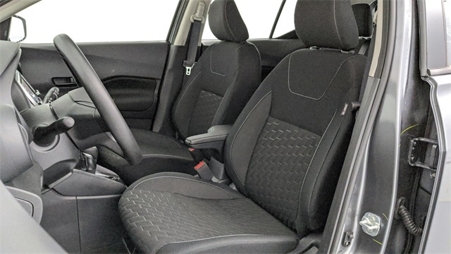 2025 Nissan Kicks Play