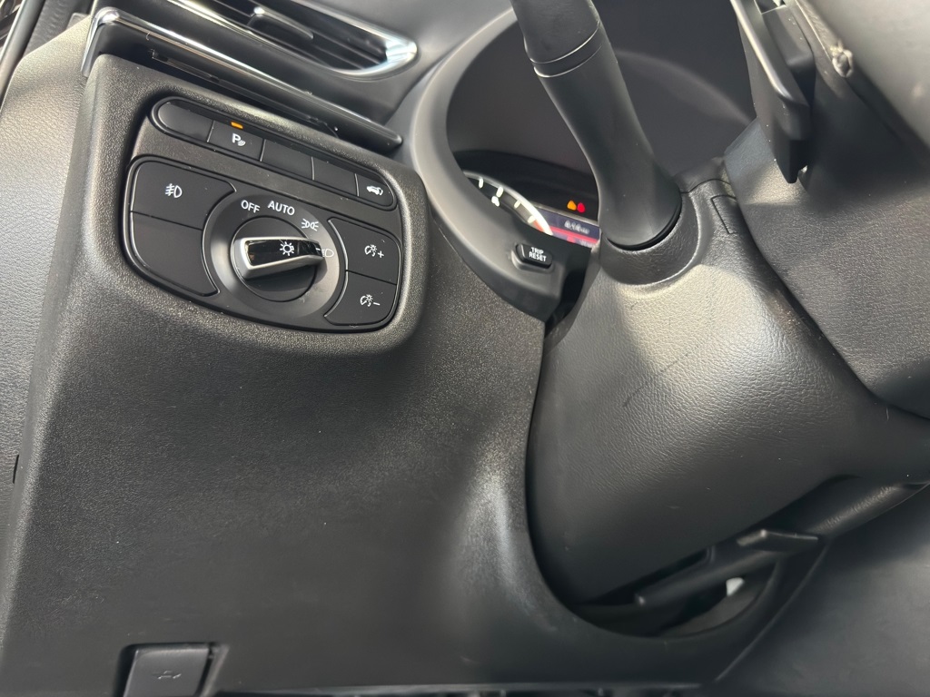 Thumbnail: 2022 INFINITI QX55 - 14