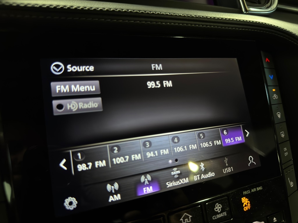 Thumbnail: 2022 INFINITI QX55 - 22