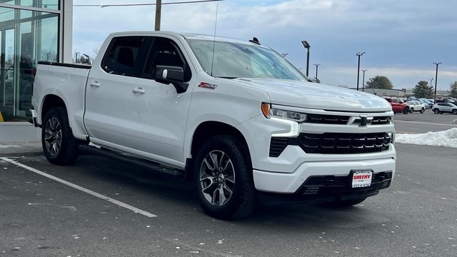 2025 Chevrolet Silverado 1500 RST Crew Cab 4WD