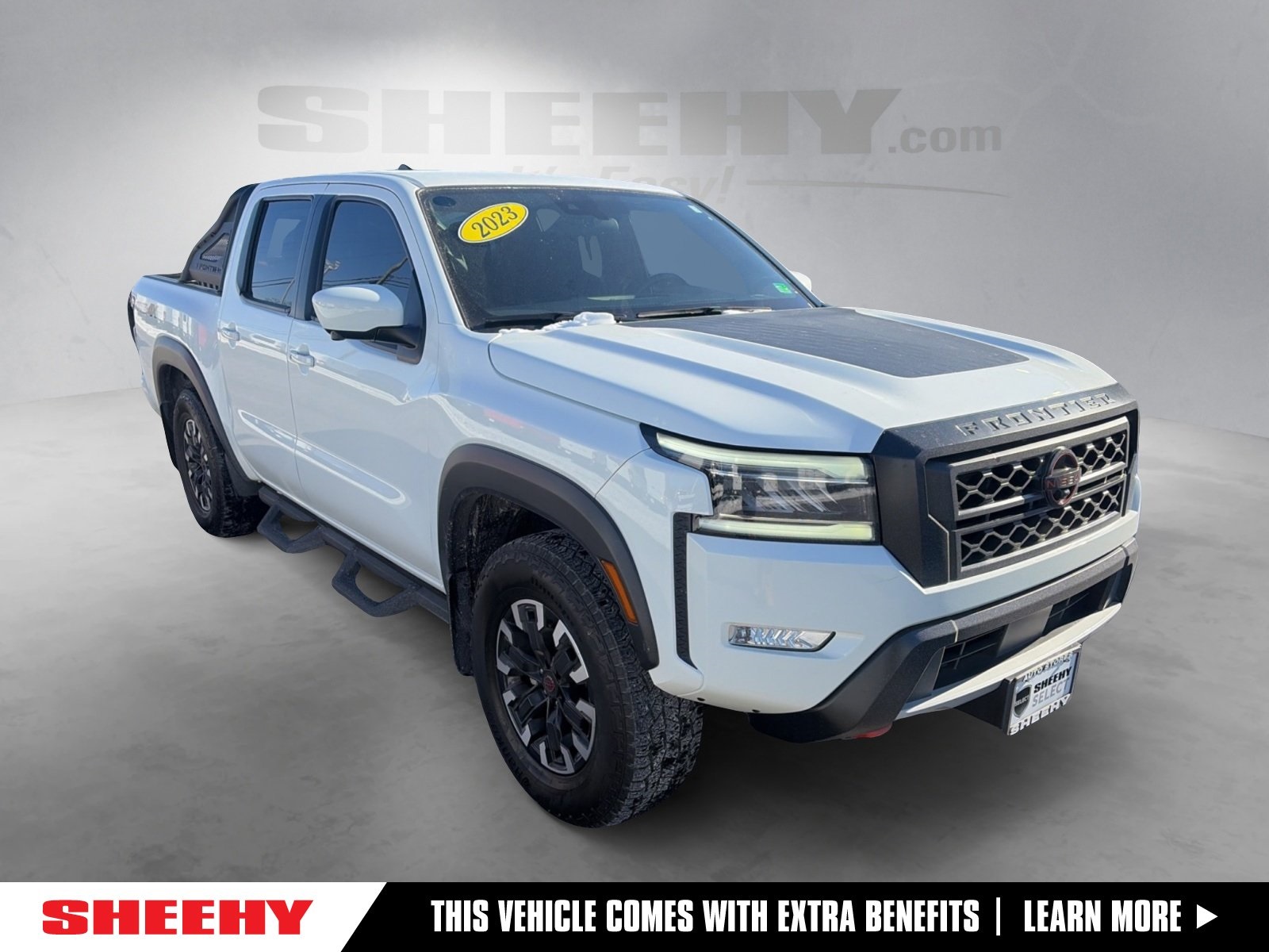 2023 Nissan Frontier PRO-4X Crew Cab 4WD