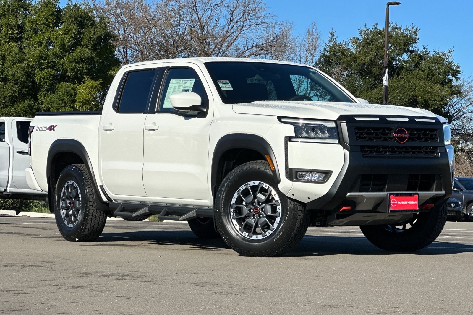 2026 Nissan Frontier PRO-4X Crew Cab 4WD