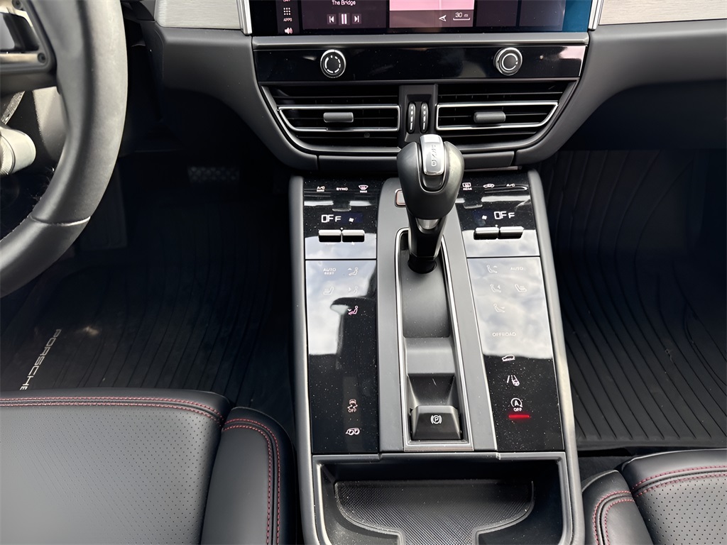 2024 Porsche Macan