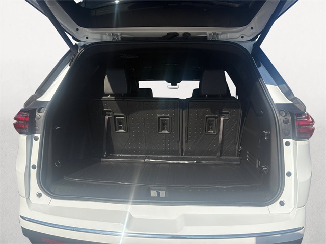 Used Car 2023 Chevrolet Traverse  Premier For Sale Under $40,000 In San Antonio, Texas